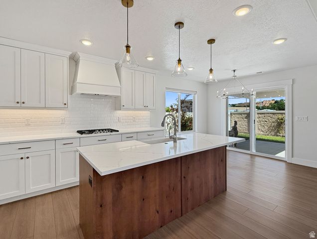 620 E RIVERSIDE WAY, South Weber, UT 84405