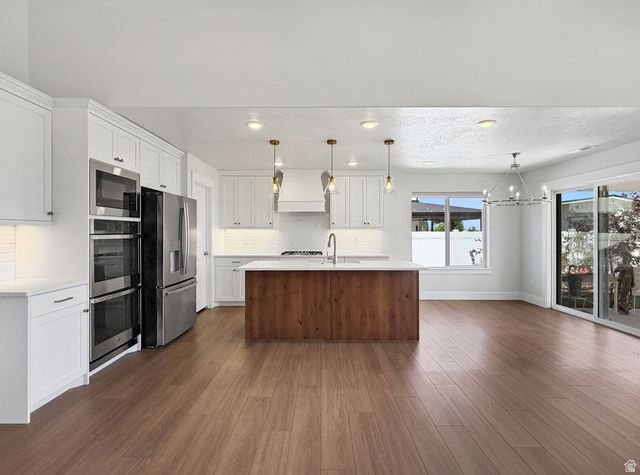 620 E RIVERSIDE WAY, South Weber, UT 84405