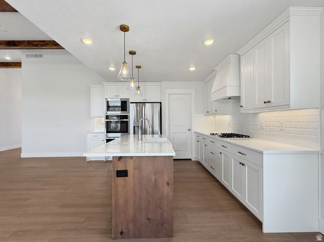 620 E RIVERSIDE WAY, South Weber, UT 84405