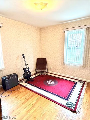 3975 Warrendale Road, South Euclid, OH 44118
