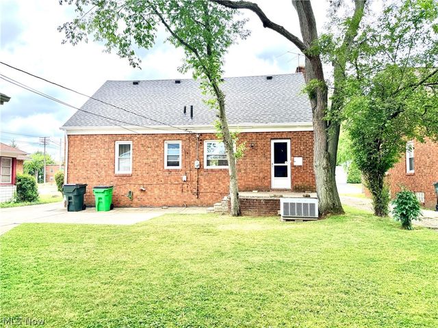 3975 Warrendale Road, South Euclid, OH 44118