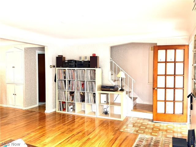 3975 Warrendale Road, South Euclid, OH 44118