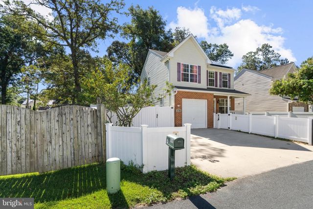 909 8TH ST, Pasadena, MD 21122