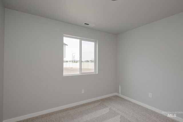 929 N Mirror Creek Way, Meridian, ID 83642