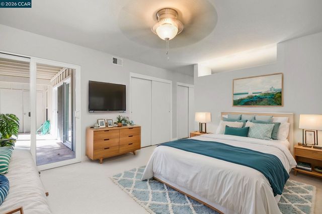 651 Moraga Rd 13, Moraga, CA 94556