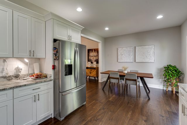 9443 Harris Street, Soddy Daisy, TN 37379