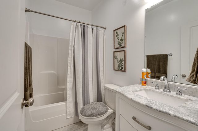 9443 Harris Street, Soddy Daisy, TN 37379