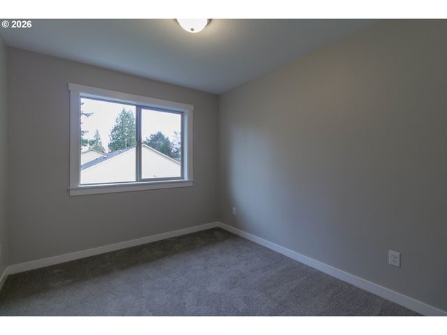 6011 Ne 105TH Ave, Vancouver, WA 98662