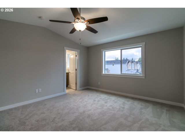 6011 Ne 105TH Ave, Vancouver, WA 98662