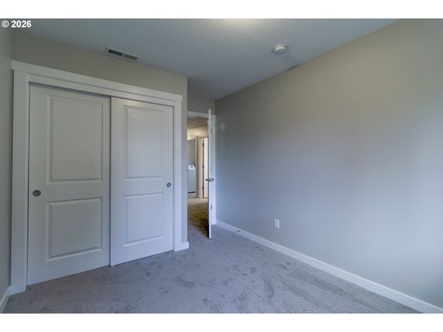 6011 Ne 105TH Ave, Vancouver, WA 98662