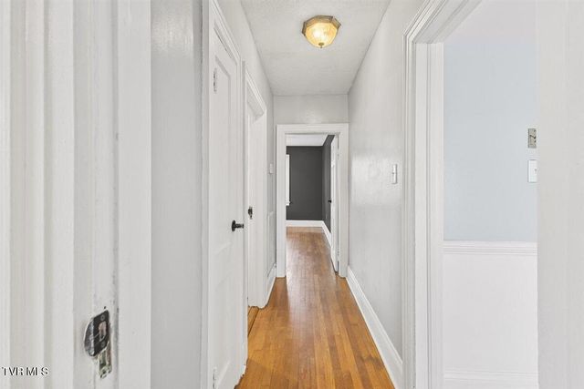 1068 Prospect Avenue, Bristol, VA 24201