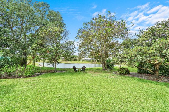 3482 SE Court Drive, Stuart, FL 34997