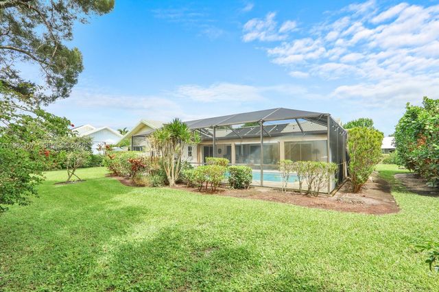 3482 SE Court Drive, Stuart, FL 34997