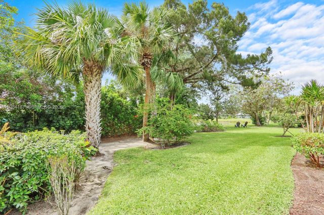 3482 SE Court Drive, Stuart, FL 34997