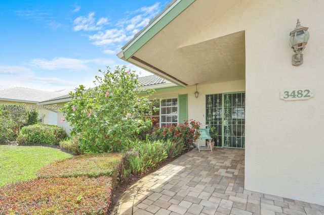 3482 SE Court Drive, Stuart, FL 34997