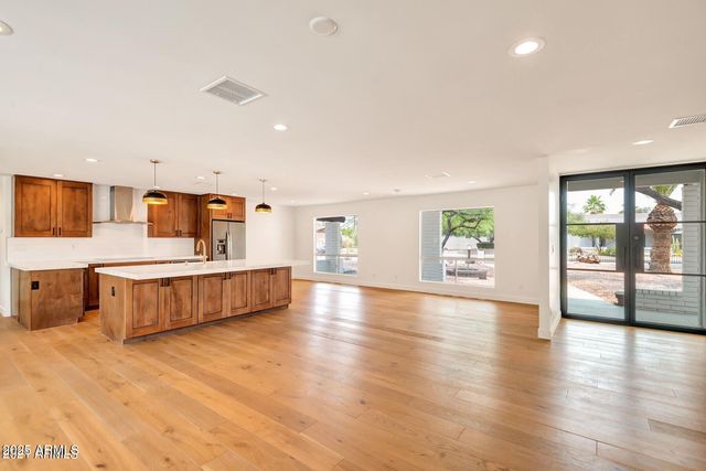 10038 N 58TH Place, Paradise Valley, AZ 85253