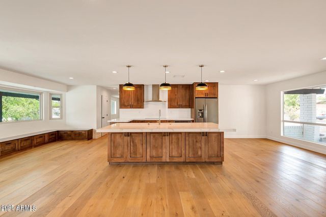 10038 N 58TH Place, Paradise Valley, AZ 85253