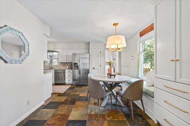 5256 KEATSWOOD CIR, Memphis, TN 38120