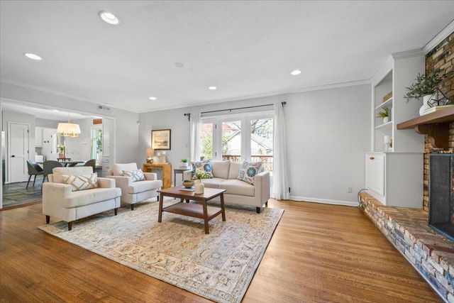 5256 KEATSWOOD CIR, Memphis, TN 38120