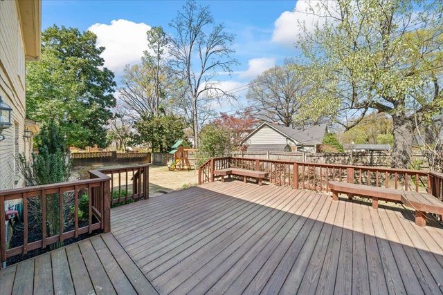 5256 KEATSWOOD CIR, Memphis, TN 38120