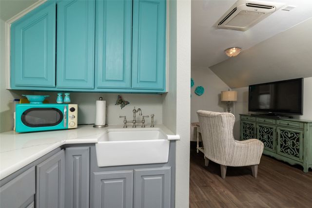 705 W Hill Drive, Aledo, TX 76008