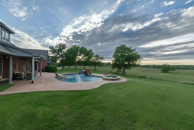705 W Hill Drive, Aledo, TX 76008