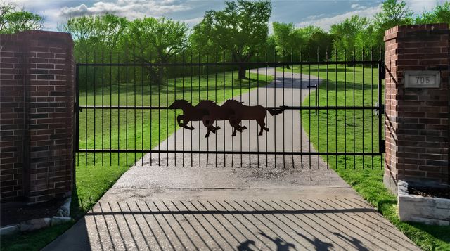 705 W Hill Drive, Aledo, TX 76008