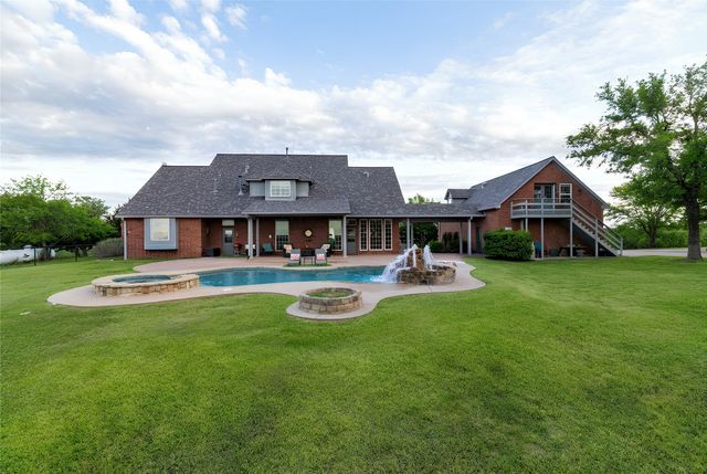 705 W Hill Drive, Aledo, TX 76008