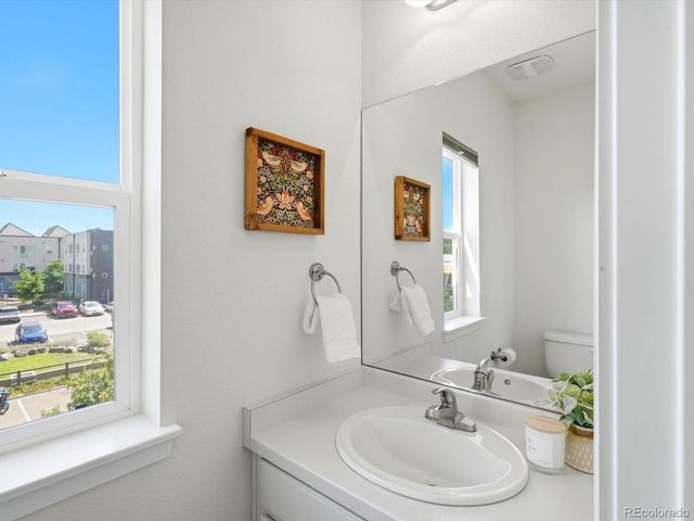 2849 S Elati St, Englewood, CO 80110