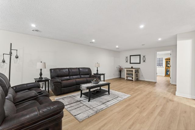 14320 314th Avenue NW, Baldwin Twp, MN 55371