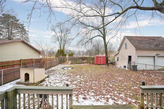 11647 E Lennon Road, Lennon, MI 48449