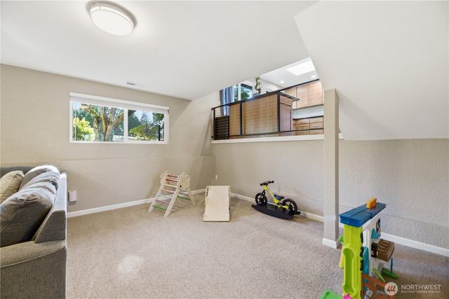 29819 5th Avenue SW, Federal Way, WA 98023