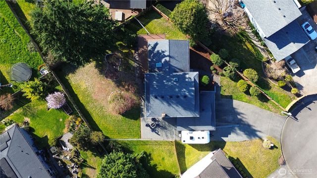 29819 5th Avenue SW, Federal Way, WA 98023