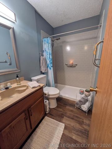 9221 S 92nd East Avenue, Tulsa, OK 74133