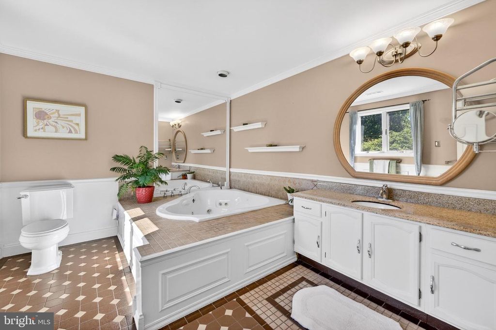 Image 28 of property listing at 1917 MERRIFIELDS DR, Silver Spring, MD 20906