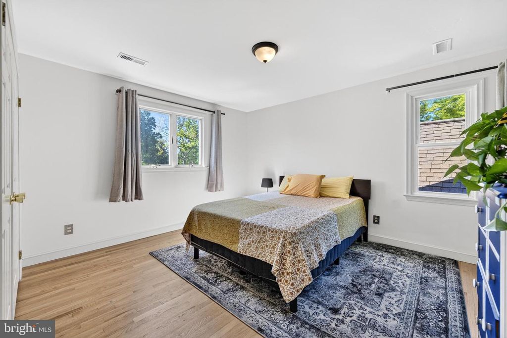 Image 30 of property listing at 1917 MERRIFIELDS DR, Silver Spring, MD 20906