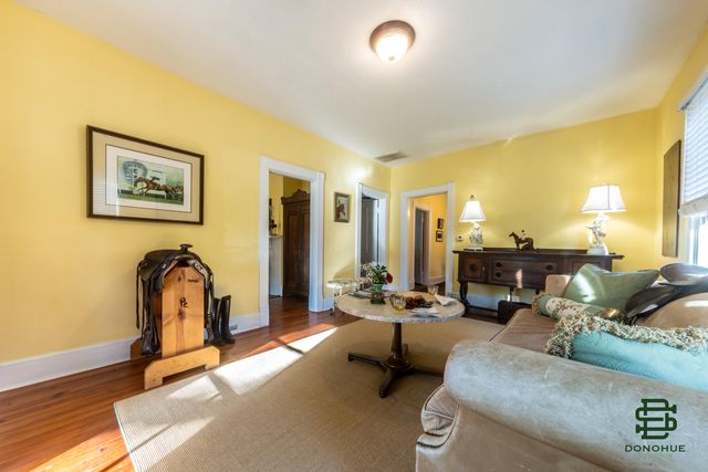 129 S Gratz Street, Midway, KY 40347
