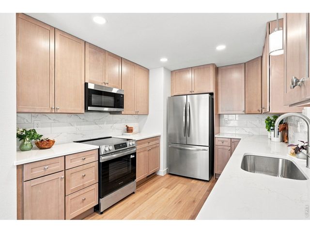 1038 Aspen St, Longmont, CO 80501