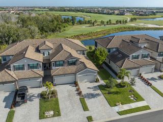 17637 GAWTHROP DRIVE 104, Bradenton, FL 34211