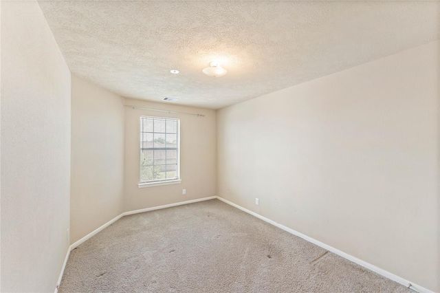 228 Shoshone Ridge Drive, La Marque, TX 77568