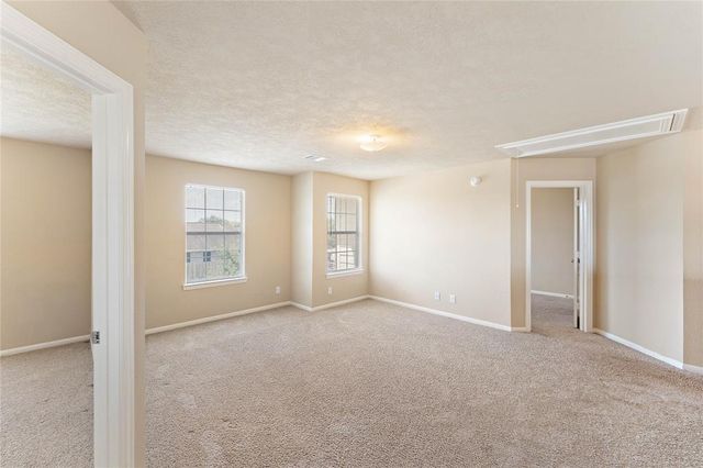 228 Shoshone Ridge Drive, La Marque, TX 77568