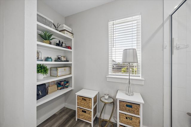 3034 Crown Gate Drive, Houston, TX 77047