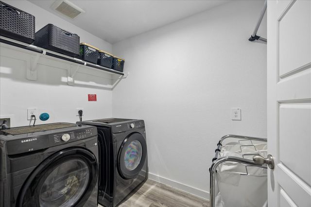 3034 Crown Gate Drive, Houston, TX 77047