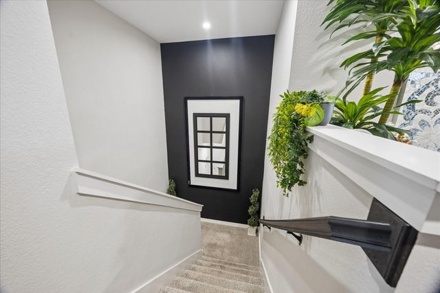3034 Crown Gate Drive, Houston, TX 77047