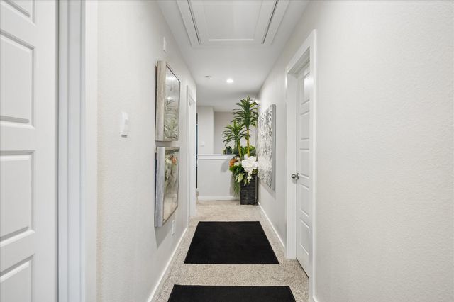 3034 Crown Gate Drive, Houston, TX 77047