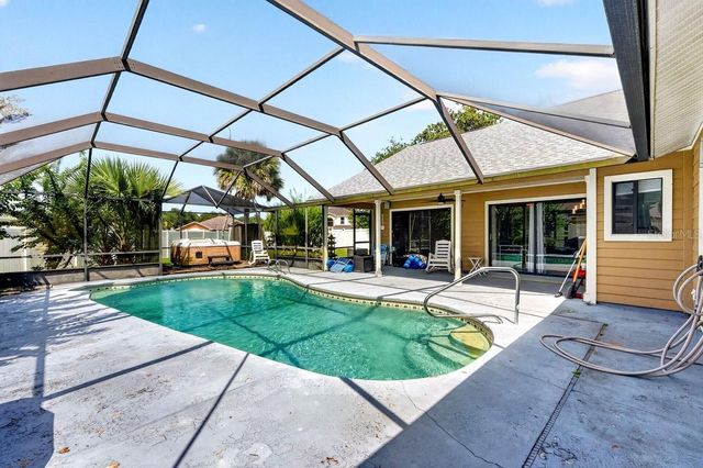 19 BIG DIPPER LANE, Palm Coast, FL 32137