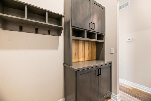 3404 S Capri, Wichita, KS 67210