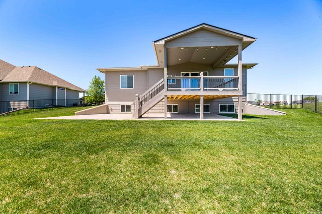 3404 S Capri, Wichita, KS 67210