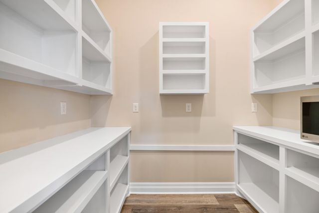 3404 S Capri, Wichita, KS 67210