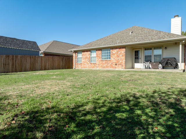 2541 Massey Lane, Robinson, TX 76706